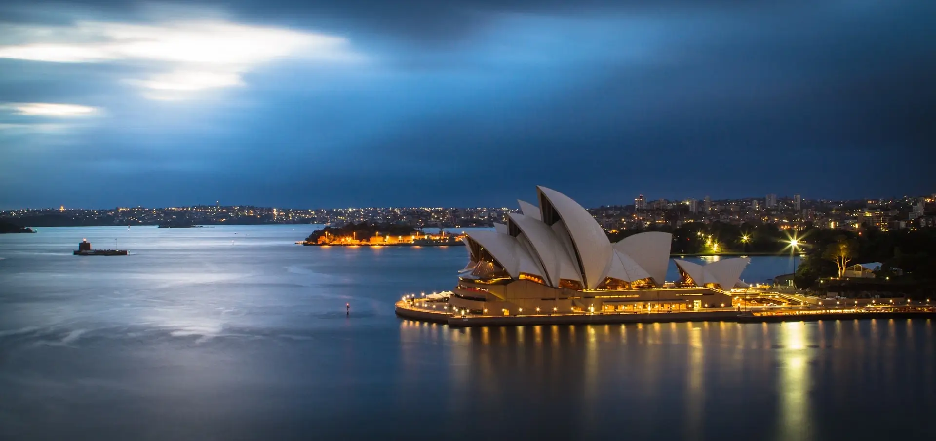 sydney_opera_house_night_2025